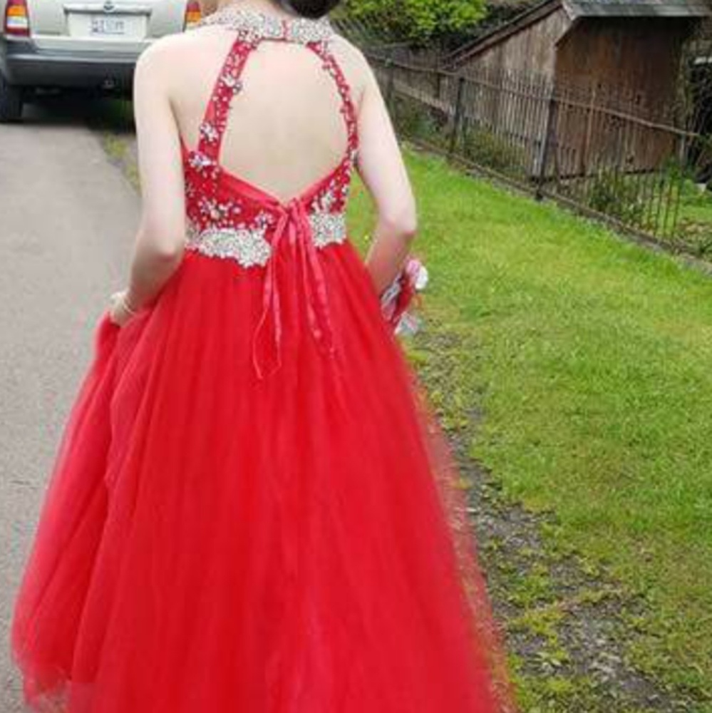 Prom dress - Picture 3 of 3
